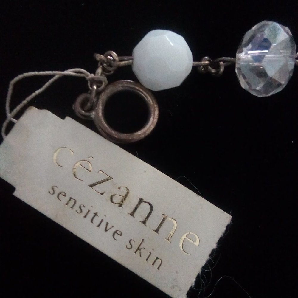 Jewlery - Picture 4 of 5